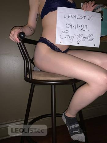 Carly mags, 20 Caucasian/White female escort, Brantford-Woodstock