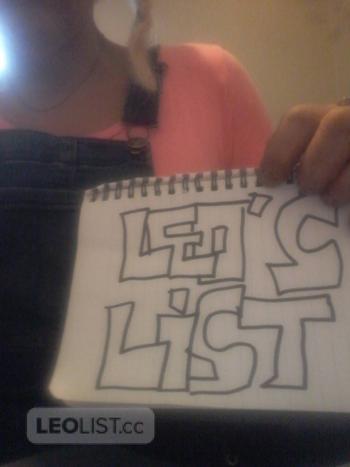 Essence aka bobbie, 35 Caucasian/White female escort, Brantford-Woodstock